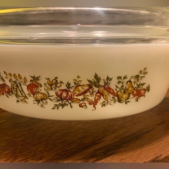 Vintage Anchor Hocking Fire-King Baking Dish Vegetable Print - Picture 2 of 4